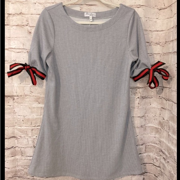 Speechless Shift Dress Medium Gray Striped -Red Tie Sleeves - Picture 1 of 6